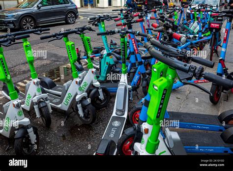 London Hire Scooter Congestion Hi Res Stock Photography And Images Alamy