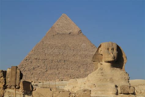 Le Piramidi E La Sfinge Di Giza Immagine Stock Immagine Di Sfinge