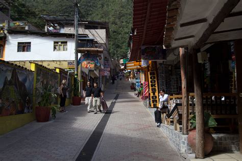 Peru Aguas Calientes Kurt Laestander Flickr