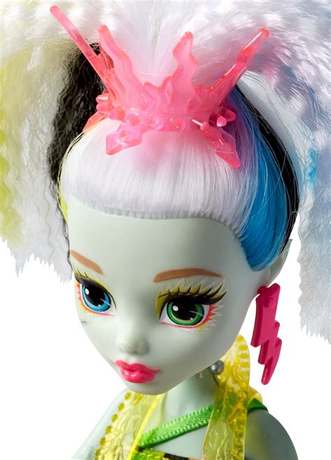 Monster High Electrified Frankie Stein Doll - dream-inuyasha