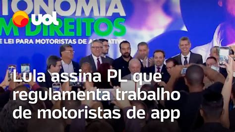 Lula Assina Projeto De Lei Que Regulamenta Trabalho De Motoristas De