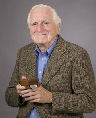 Douglas Engelbart, inventor of the computer mouse, has died | Computerworld