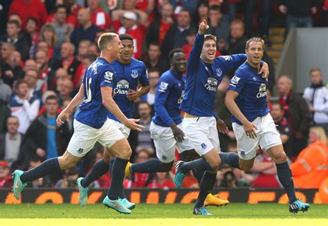 EPL Everton vs Manchester United Predictions, Odds and Preview