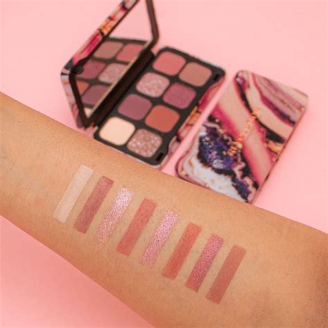 Makeup Revolution Forever Flawless Dynamic Eyeshadow Palette Allure