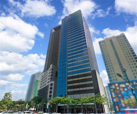 1 382 74 Sqm Office Space For Rent In BGC Taguig At A T Yuchengco