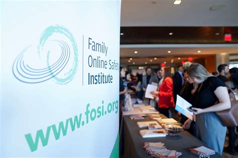 FOSI Live