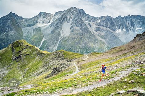 The Trail Running Athlete Photographer Balance - ALPSinsight