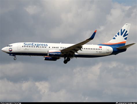 TC SNT SunExpress Boeing 737 8HC WL Photo By Terry Figg ID 1161760