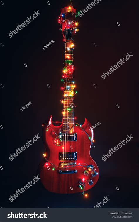 8,801 Christmas Guitar Images, Stock Photos & Vectors | Shutterstock