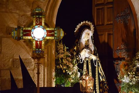 Las Siete Palabras De Cristo Rompen El Silencio De La Noche Burgalesa