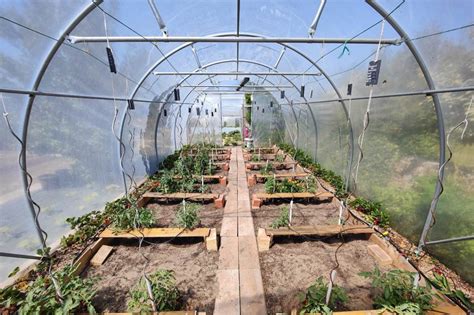 Comment Fabriquer Une Mini Serre Ou Un Châssis De Jardin