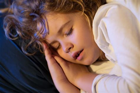 Images De Sommeil Enfant Téléchargement Gratuit Sur Freepik