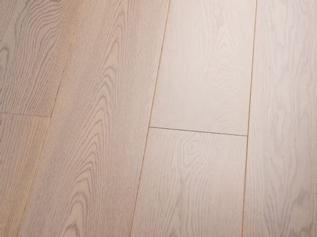 Russian Oak Engineered Wooden Flooring Labaytek