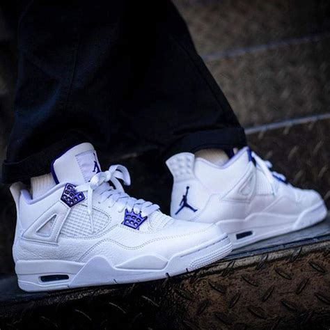 Air Jordan 4 Retro Purple Metallic — Kick Game