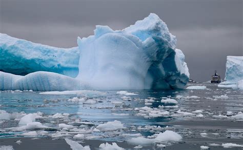 Hielo En Groenlandia Y Ant Rtida Se Derrite En Tiempo R Cord