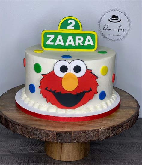 Elmo Cake | Cake, Elmo cake, Desserts