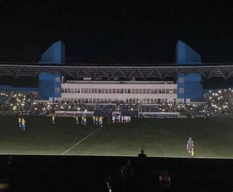 Coupure d électricité au stade pendant le match Gabon Gambie 3 2