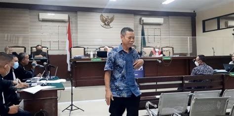 Mantan Pejabat Sekwan Akui Terima THR Ratusan Juta Rupiah Dari Anggota