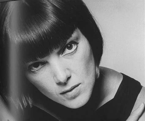 Mary Quant Biography Childhood Life Achievements And Timeline