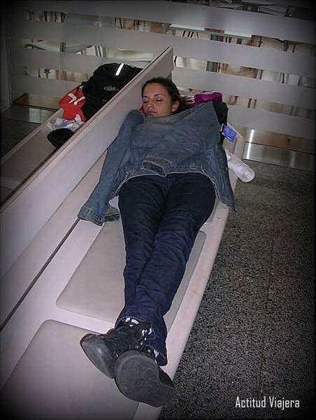 Tip Viajero Una Guía Para Dormir En Los Aeropuertos ~ Actitudviajera