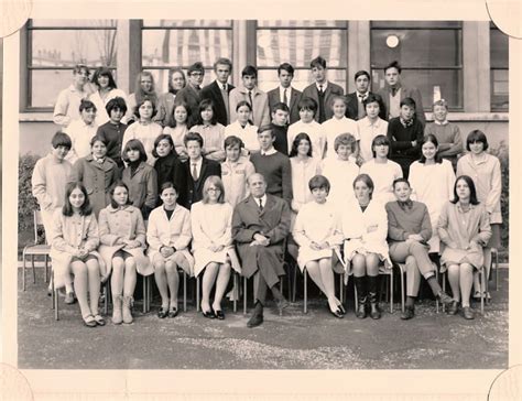 Photo de classe 3ème de 1966 Lycée Francois Villon Copains d avant