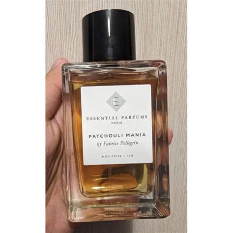 Essential Parfums Patchouli Mania - купить духи, цены от 210 р. за 2 мл