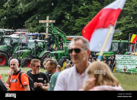 Nicolas Landemard Le Pictorium Demonstration Der Landwirte In Br Ssel