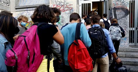 La Scuola Di Valditara Mi Ben Nota Quella Classista Destinata