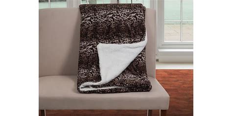 Fleece Blanket w/ Sherpa Backing- Mink