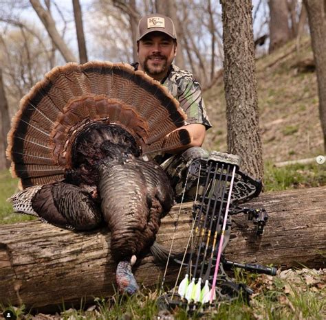 The Challenge Of Turkey Hunting With Archery Equipment Brownfield Ag News