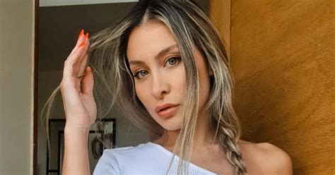 Como No Amar A Esta Mujer Sabrina Sosa Cautiva Con Fotito En Bikini