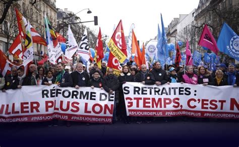 Francia Enfrenta La Segunda Protesta Masiva En Contra De La Reforma De