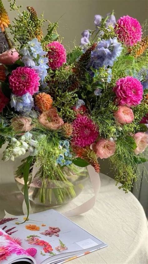flowers beautiful bouquet  flowers flower arrangements