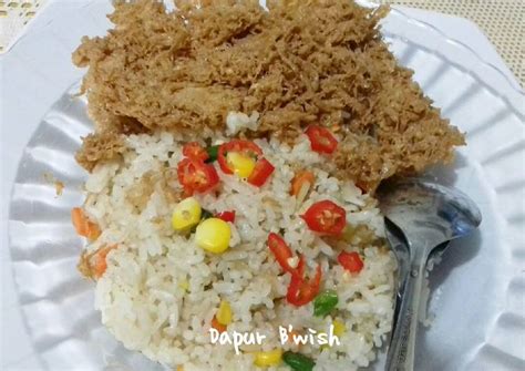 Resep Nasi Goreng Simpel Telur Dadar Krispi Oleh Dapur Bwish Cookpad