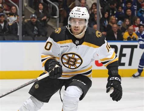 Unfortunate News Strikes Former Boston Bruins Player