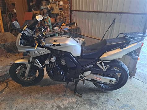 Yamaha Fazer FZS 600 Wojkowice Kościelne OLX pl