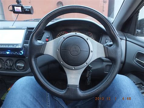 Руль MOMO CT9A — Mitsubishi Lancer IX, 2,5 л, 2004 года | тюнинг | DRIVE2