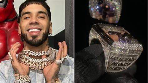 Las Joyas Más Caras Y Excéntricas De Anuel Aa Algunas Fueron Para Su