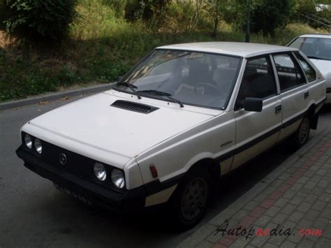 FSO Polonez MR87 Akwarium 1987 1988 hatchback 5d lewy przód