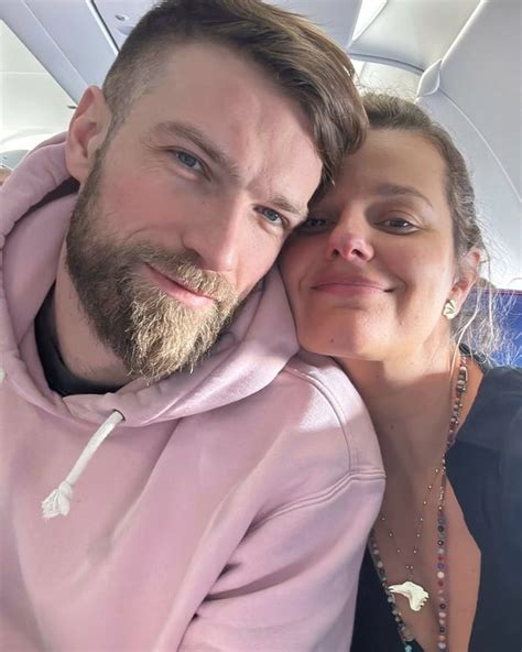 Zofia Zborowska Eksponuje Sylwetk W Sk Pym Bikini Pudelek