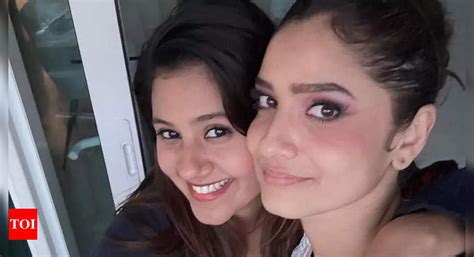 Anjali Arora Meets Ankita Lokhande After Bigg Boss 17 Grand Finale