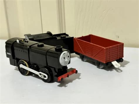 THOMAS AND FRIENDS ‘Neville' Trackmaster TOMY Plarail with Red Truck ...