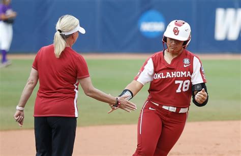 Oklahoma Softball Patty Gasso Inducted Into Oklahoma Hall Of Fame