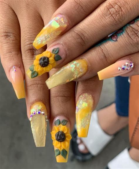 51 Bright Sunflower Nail Art Designs To Inspire You Xuzinuo Page 35