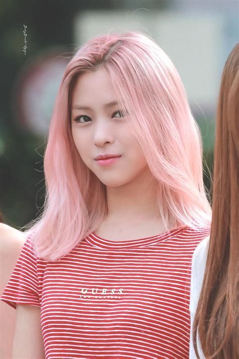 Ryujin Gaya Rambut Model Rambut Sedang Gaya Rambut Simpel