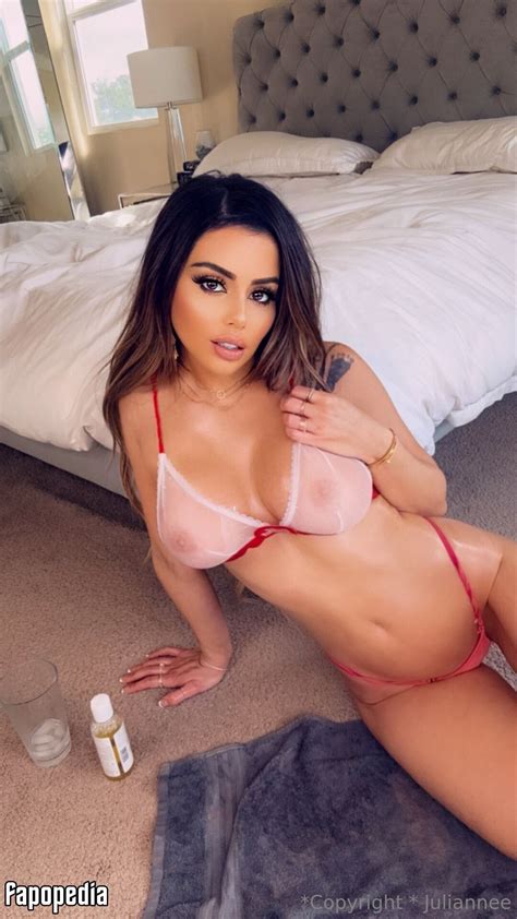 Juli Annee Nude OnlyFans Leaks Photo 4670797 Fapopedia
