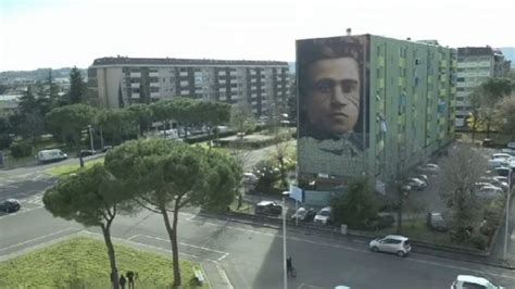 Jorit Torna A Firenze Con Il Maxi Murale Di Gramsci