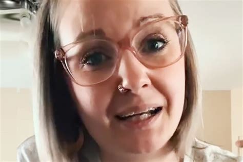 8 Hot Sexy Neysa Brandon Bikini Pics