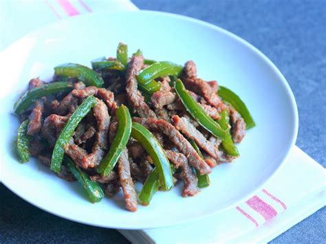 Stir Fried Beef With Green Peppers 青椒牛柳 Soy Rice Fire