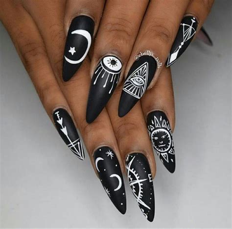 Pin by Lexi Siglow on NAILS | Halloween nails easy, Gothic nails, Goth ...